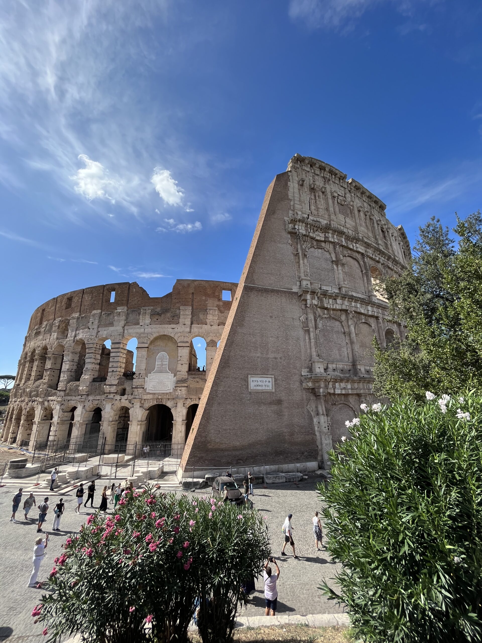 Minha experiência incrível ao visitar o Coliseu de Roma: Um verdadeiro mergulho na história 2 IMG 6903 scaled