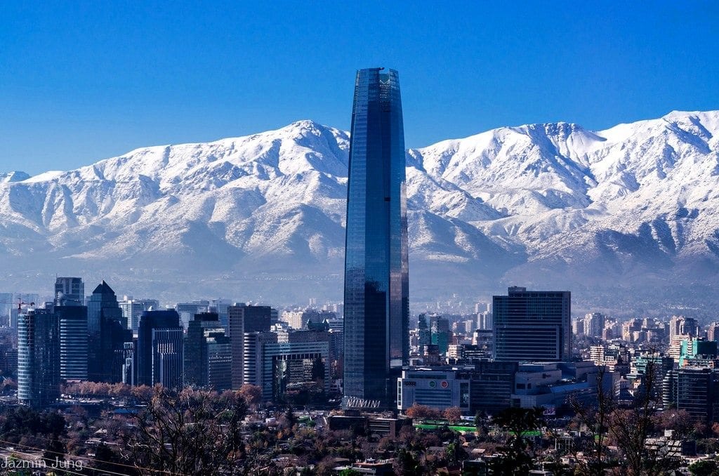 Países que o brasileiro não precisa de passaporte: para onde viajar só com RG e o que fazer em cada destino 5 clima em Santiago do Chile 1