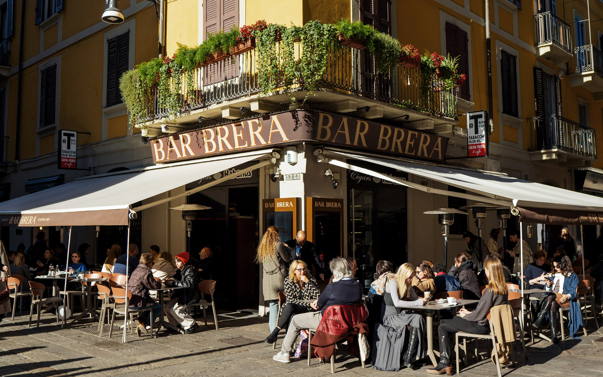 BAR BRERA BANNER 01