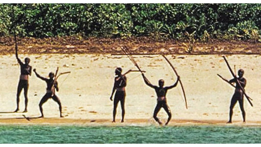 7 lugares mais proibidos do mundo: destinos misteriosos onde turistas nunca vão colocar os pés 4 sentinela do norte 1024x576 1