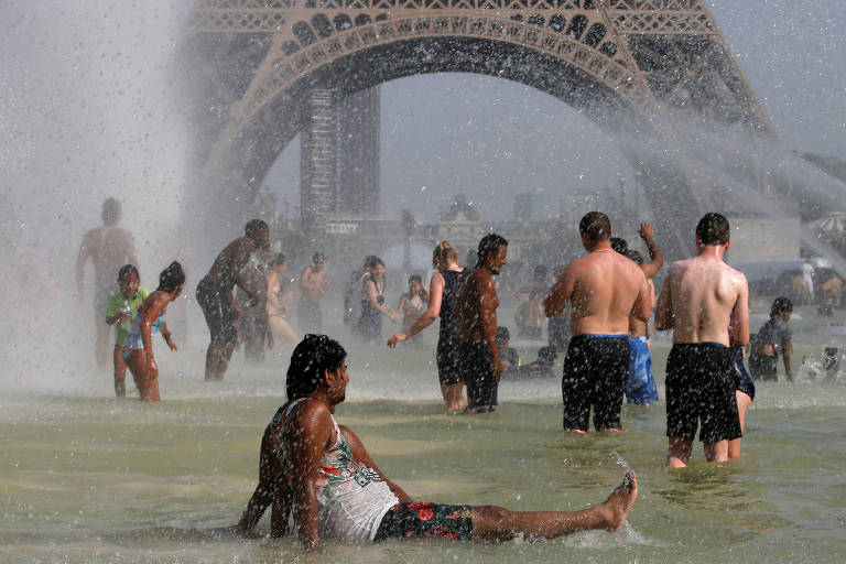 Turismo em um planeta em aquecimento: como o viajante de 2026 precisa se adaptar a ondas de calor, enchentes e clima imprevisível 1