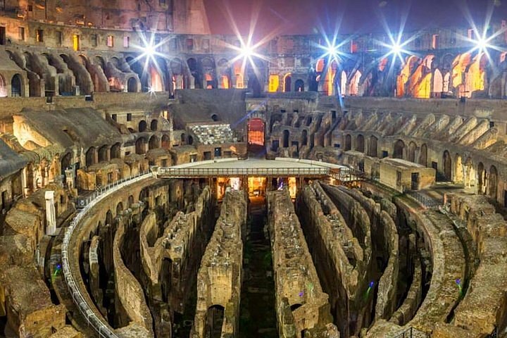 Coliseu à noite em Roma: como funciona a visita guiada noturna com bastidores, pouca gente e clima de filme 1 caption