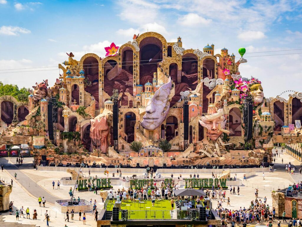 Tomorrowland em Ibiza: hotel temático promete transformar turismo de música eletrônica a partir de 2027 2 GkfYvqthei1CQ kr 1784285411289 2bf2ab4e c423 4f42 9573 3eb426e231bb.jpg 0 554559390070347944